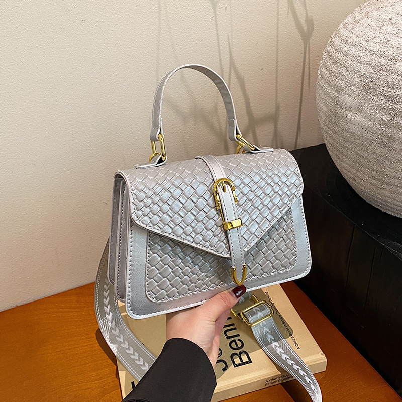 Высокие и модные весенние новы – обзор и цена Women'S Bags New Look